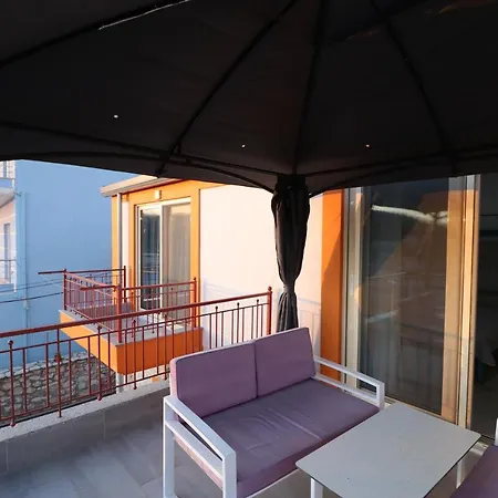 Ildora Qimon * Himarë