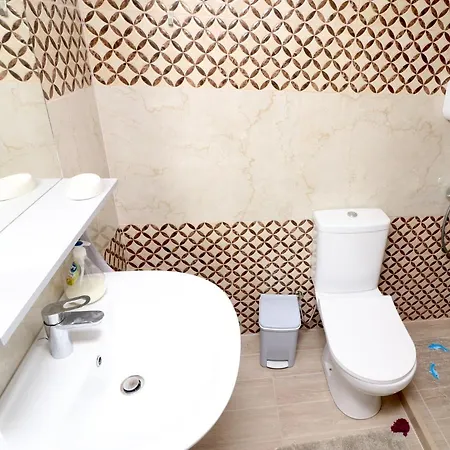 Ildora Qimon Apartmán