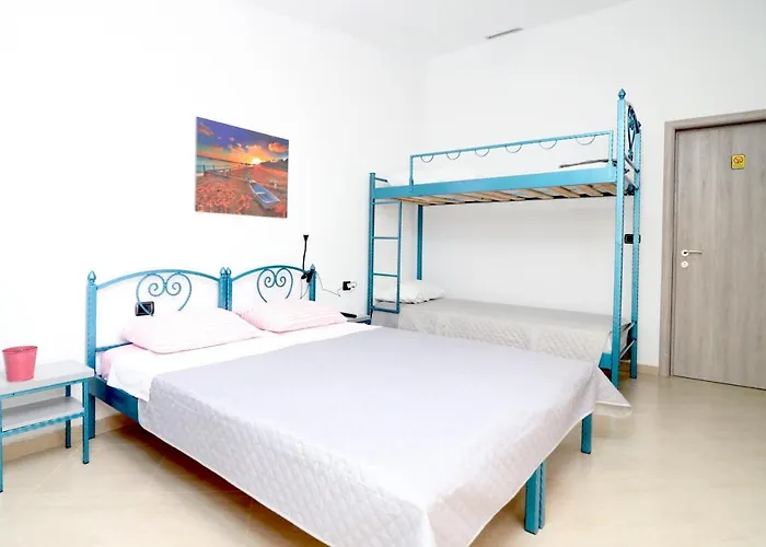 Apartament Ildora Qimon *