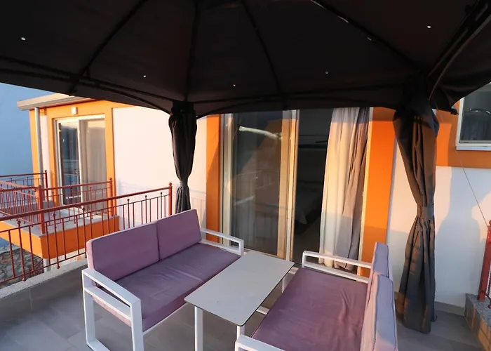 Apartament Ildora Qimon