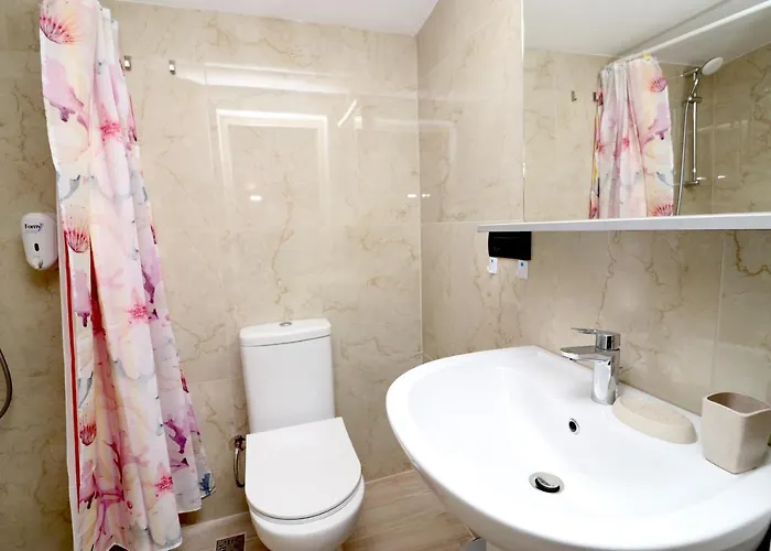 Apartament Ildora Qimon *