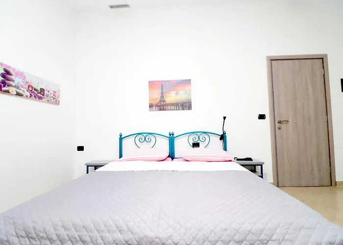 Ildora Qimon Apartament *