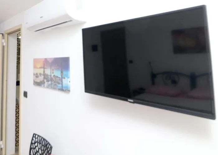 Apartament Ildora Qimon Himara