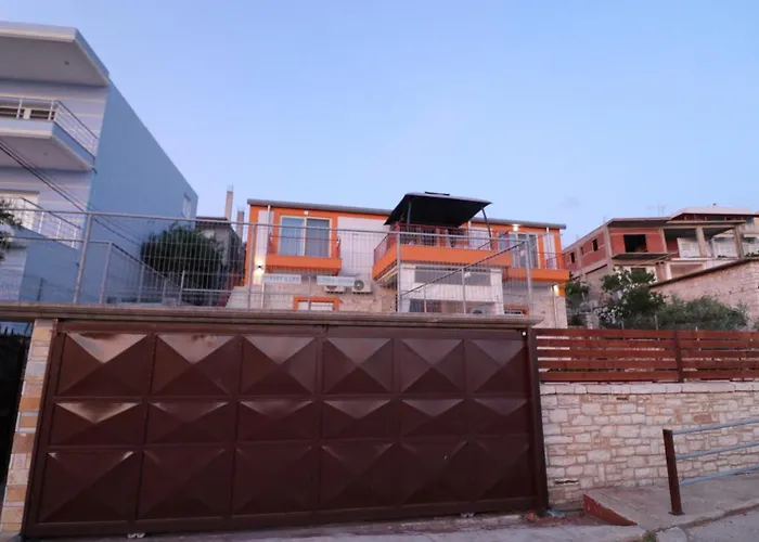 Apartament Ildora Qimon *